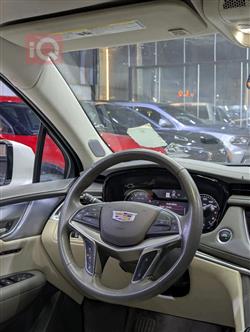 كاديلاك XT5